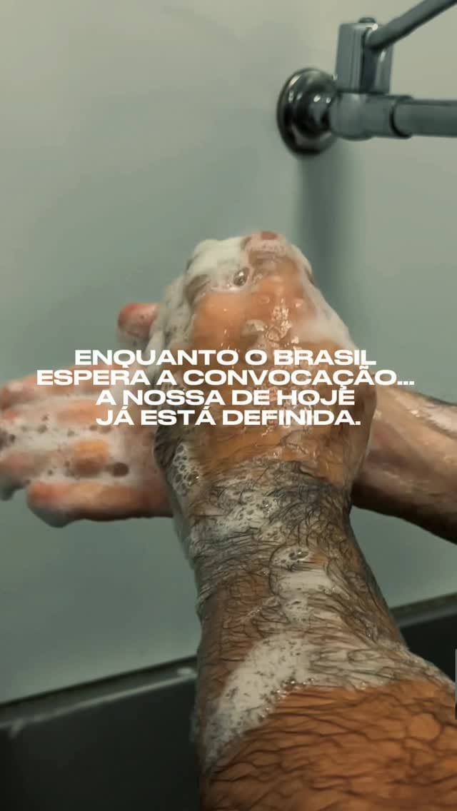 Post 5 by Dr. Paulo Igor - Rinoplastia on Instagram (video)