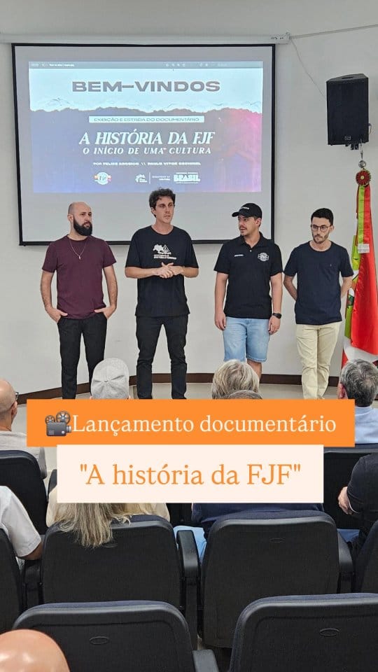 Post 9 by Paulo V. Cechinel on Instagram (video)
