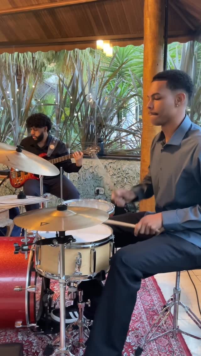 Post 4 by Єяικ ωιℓℓιαи on Instagram (video)