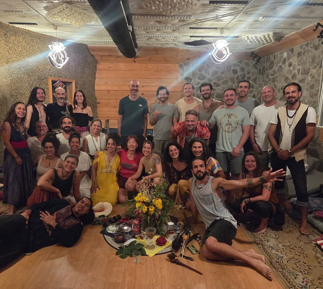 Post 2 by 𝐈𝐧𝐝𝐢𝐨𝐬 𝐁𝐞𝐭𝐚 on Instagram (carousel)