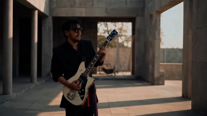Post 5 by Luigi Jimenez on Instagram (video)
