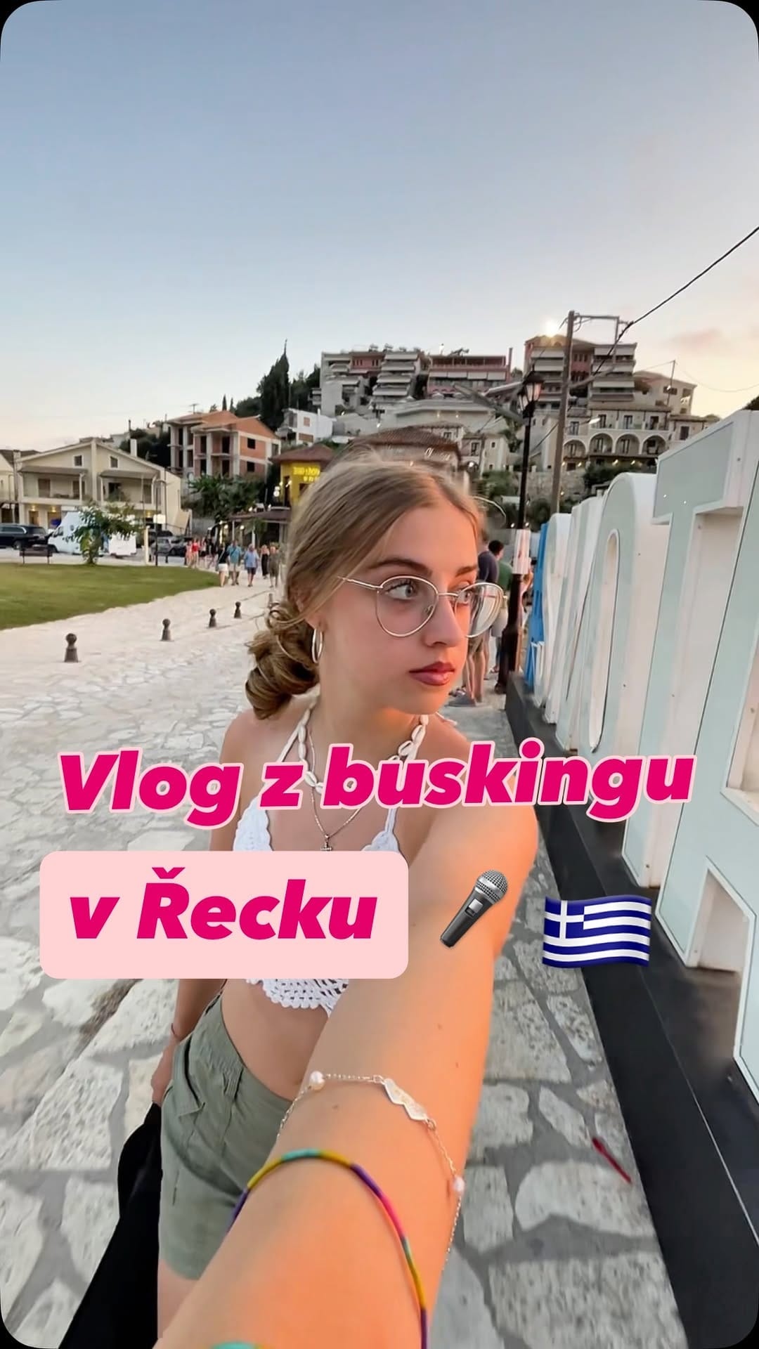 Post 9 by Natalli on Instagram (video)