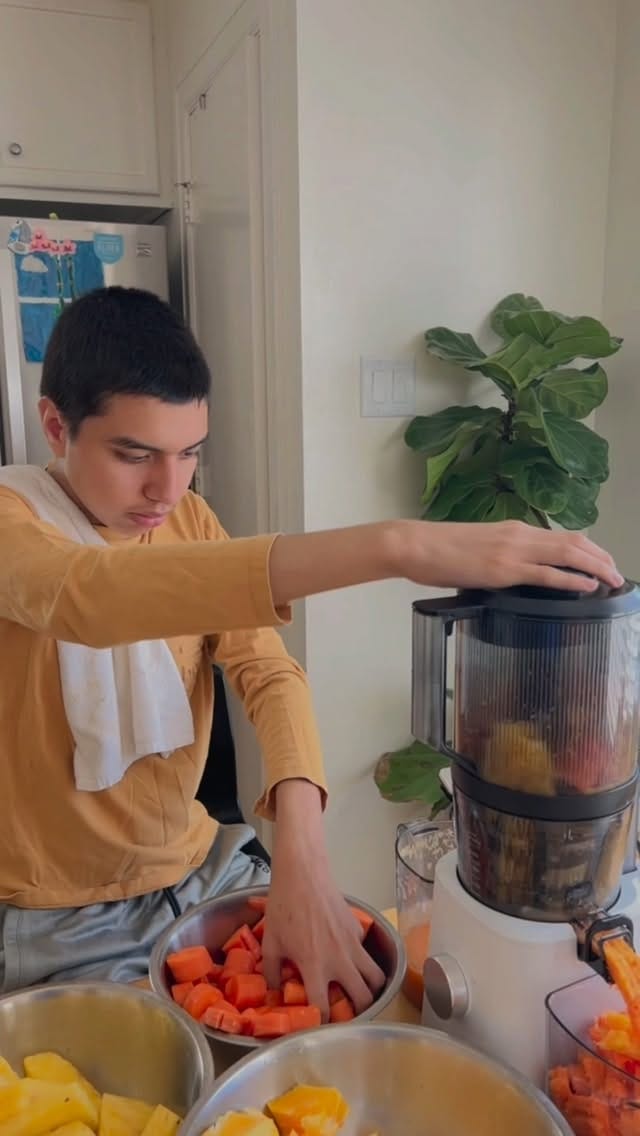 Post 6 by Monica Asencio on Instagram (video)