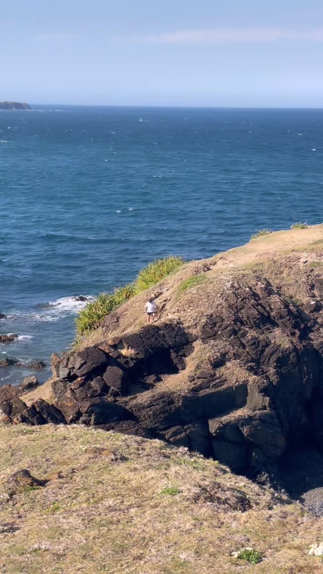 Post 6 by Jufer on Instagram (video)