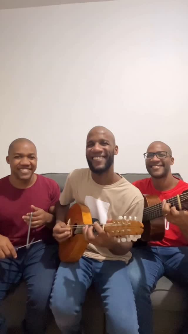 Post 2 by Trio Júlio on Instagram (video)