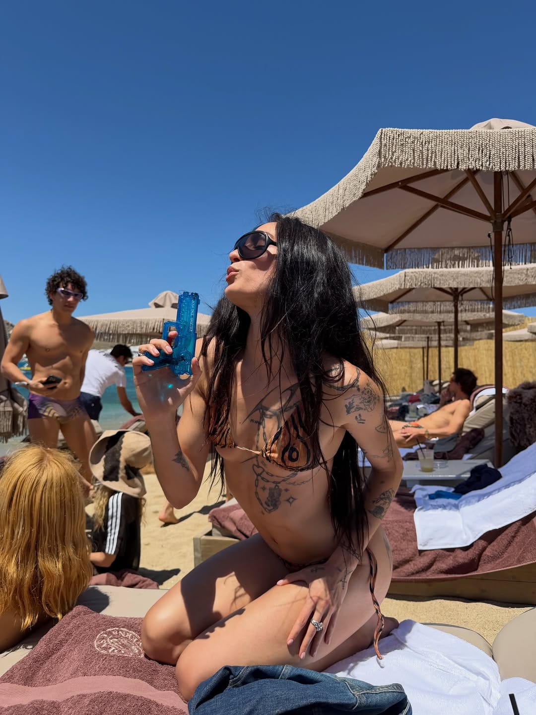 Post 6 by Natalia Lacunza on Instagram (carousel)