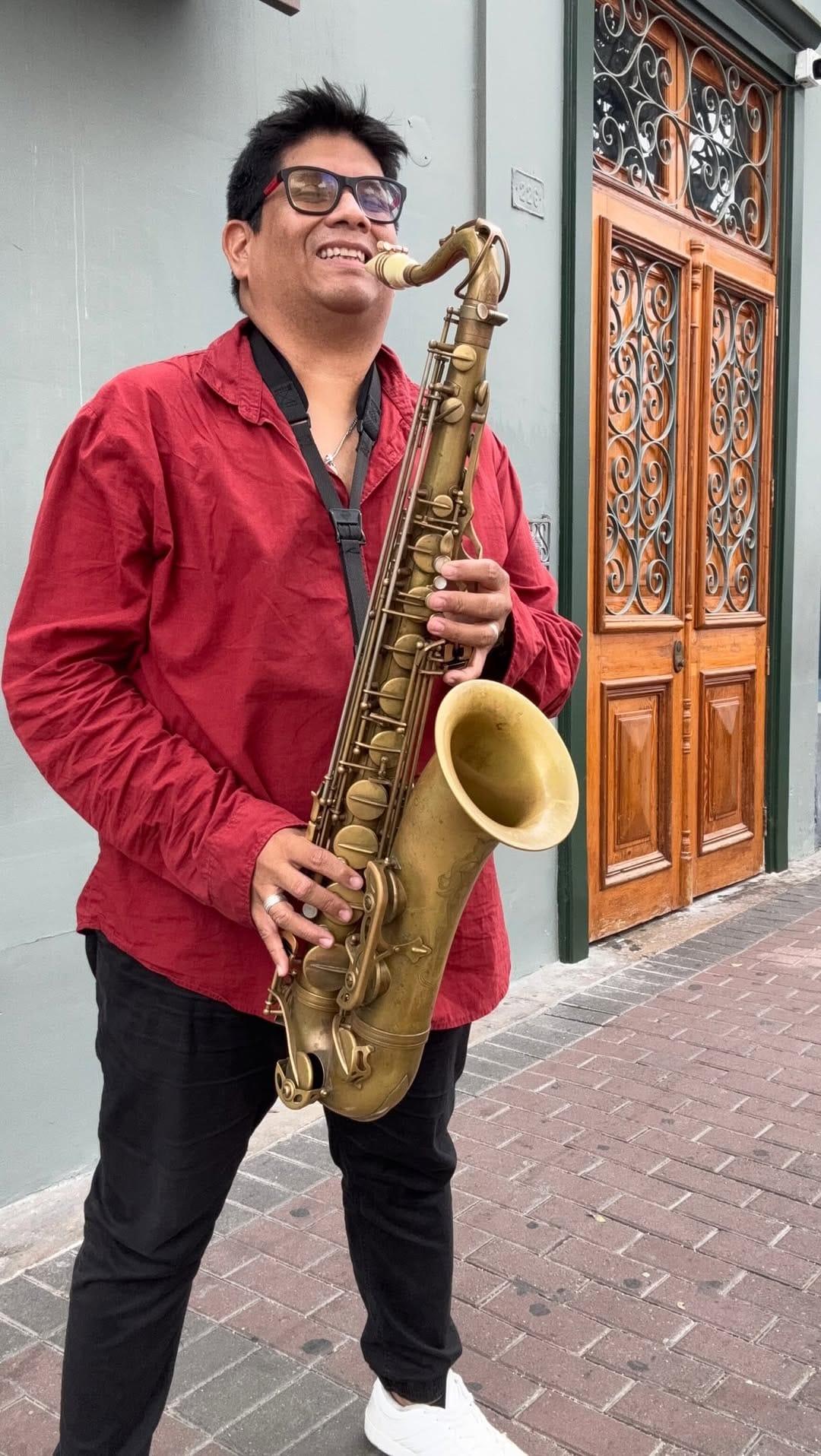 Post 5 by David Cabrejos/ Saxofonista on Instagram (video)