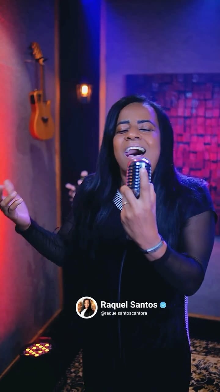 Post 9 by Raquel Santos on Instagram (video)