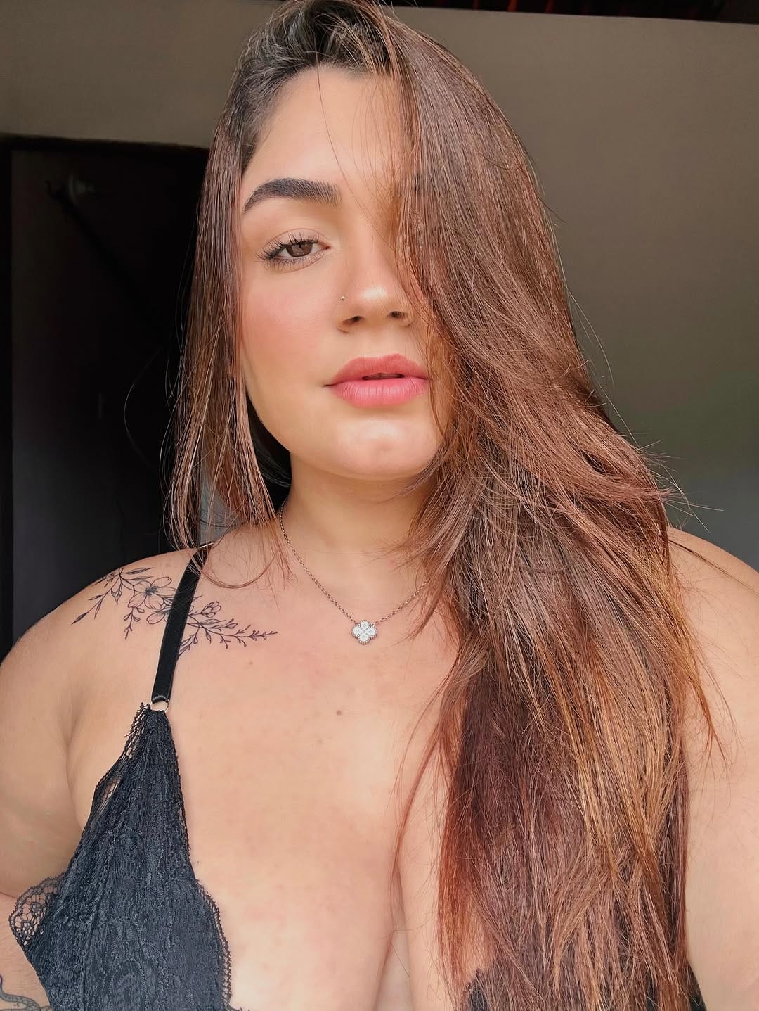 Post 2 by Ana Carla on Instagram (image)