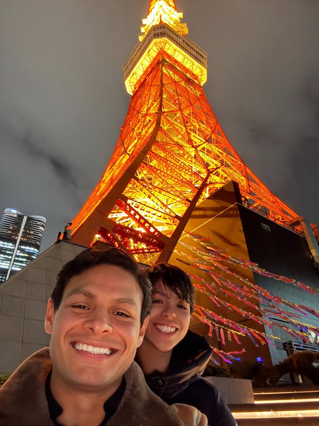 Post 1 by Giovanni Medina on Instagram (carousel)