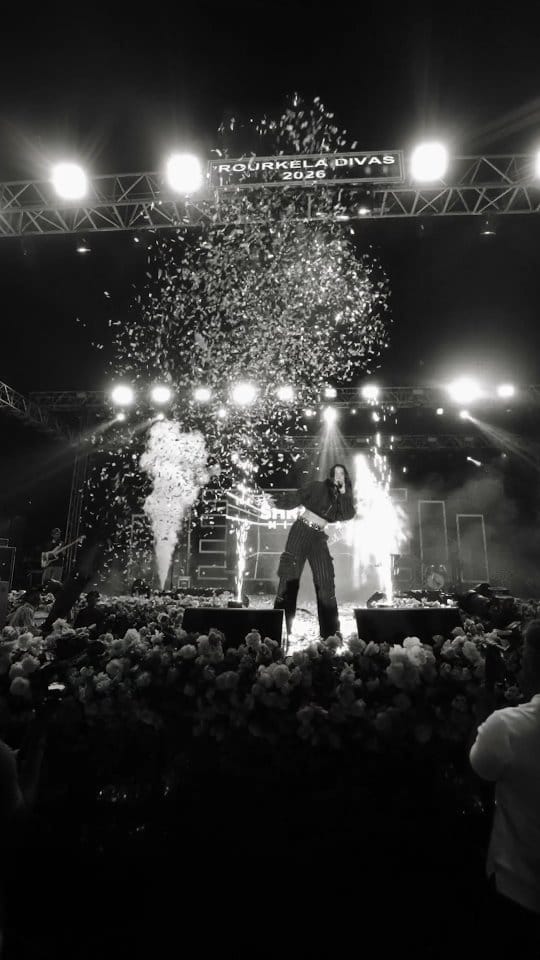 Post 7 by Shradha Mishra on Instagram (video)