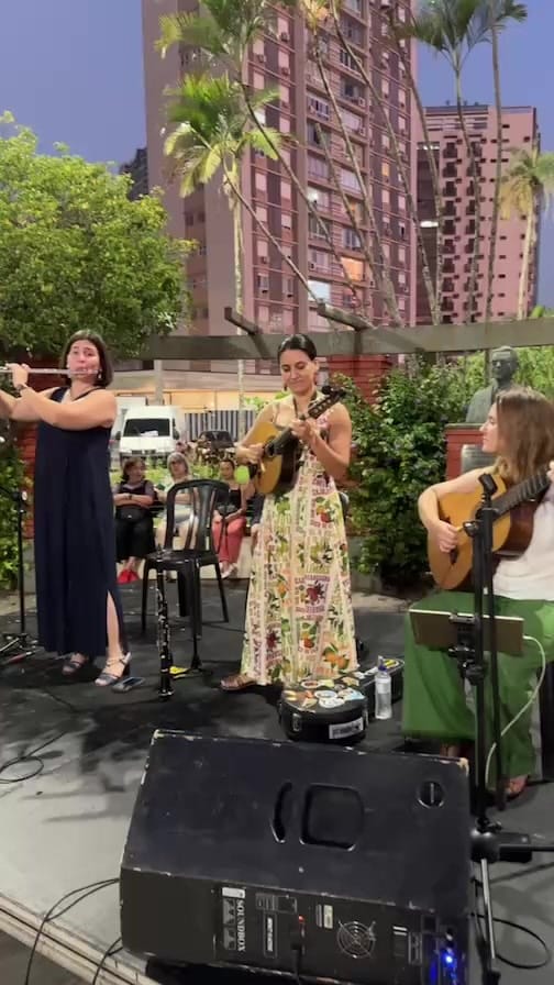 Post 8 by Chorinho no Aquário on Instagram (video)