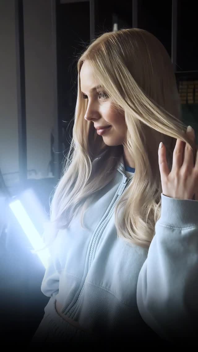 Post 7 by Natalia Siemieniecka OFICJALNE KONTO on Instagram (video)