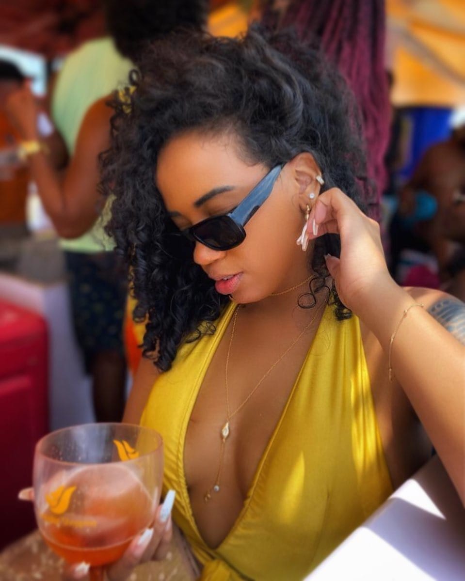 Post 7 by NIÊGA - Vanessa Oliver 🎤 on Instagram (image)
