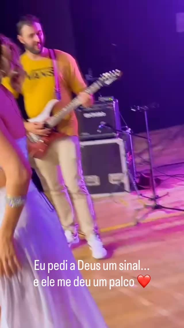 Post 8 by Kamille Brankos / Cantora on Instagram (video)