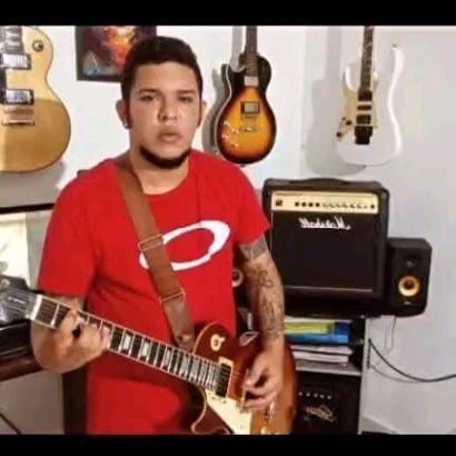 Post 2 by RAFAEL ESTRELA OLIVEIRA on Instagram (video)