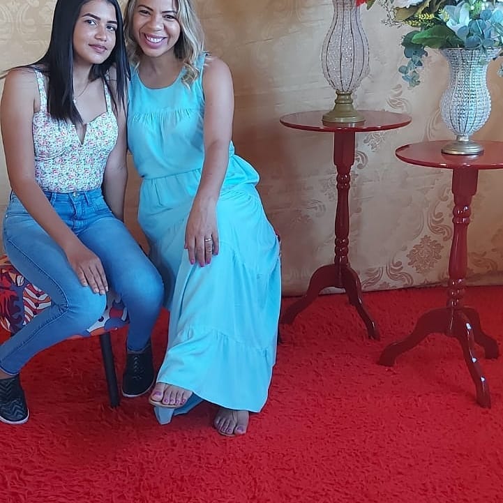 Post 4 by 🎈midinha❤ on Instagram (carousel)