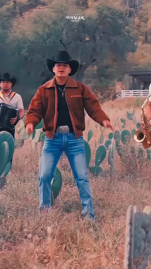 Post 7 by Dany Fender on Instagram (video)