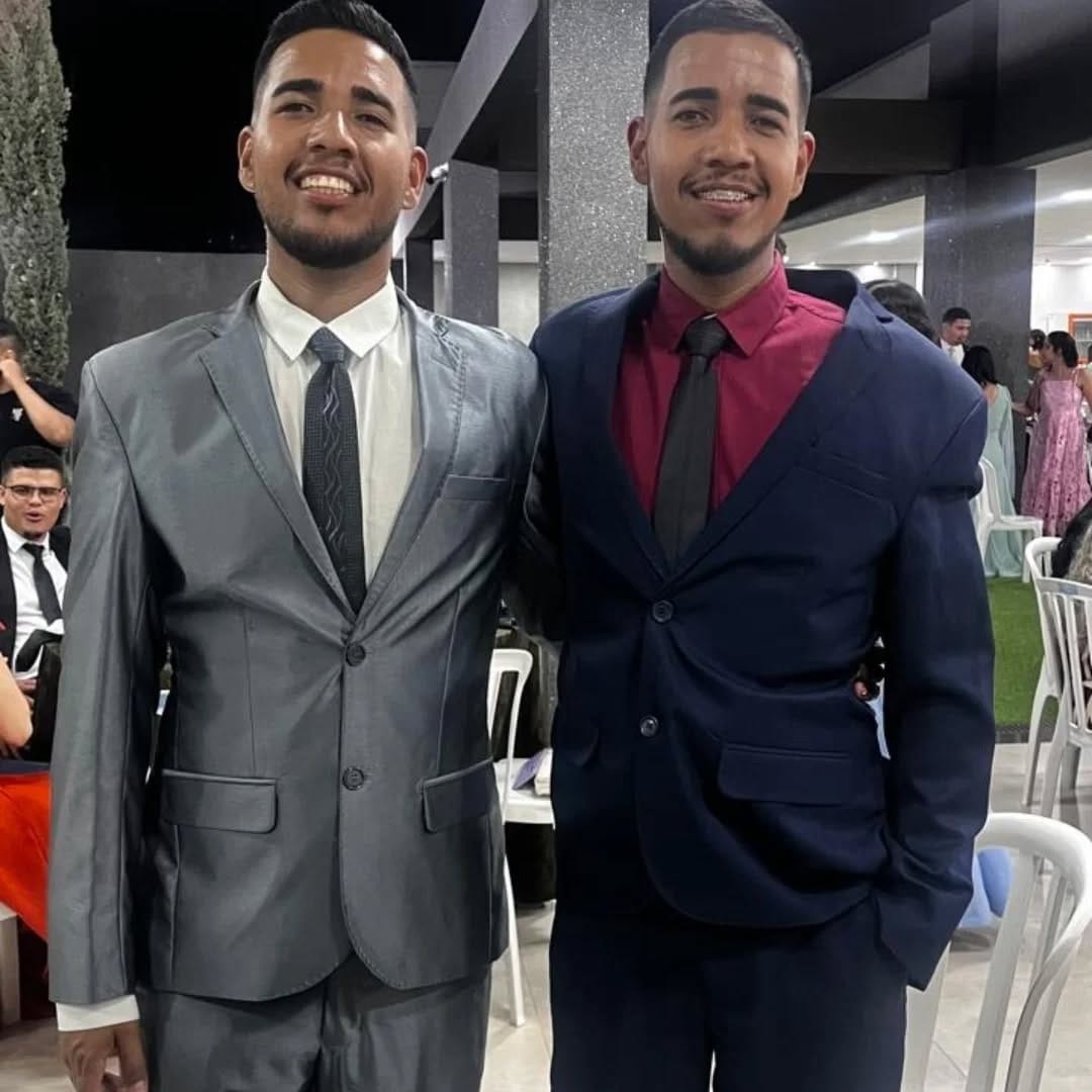 Post 2 by Israel De Sousa Adorno on Instagram (carousel)