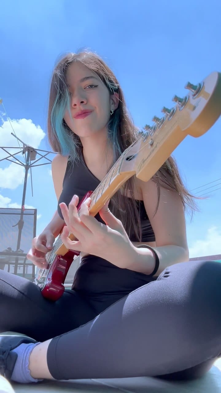 Post 9 by Elizabeth Schembri on Instagram (video)