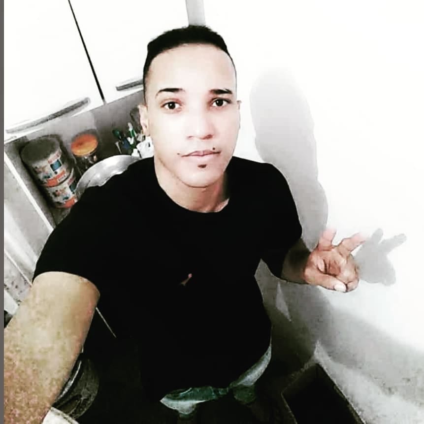 Post 6 by Anderson Fernandes on Instagram (image)