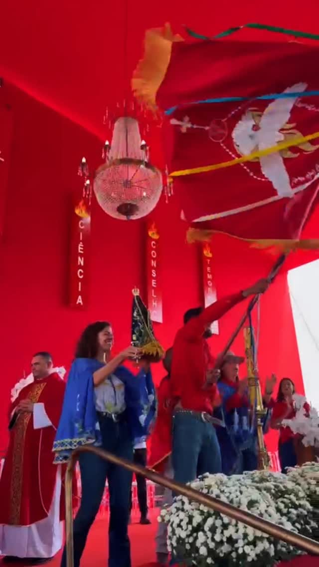 Post 8 by Folia da Roça on Instagram (video)