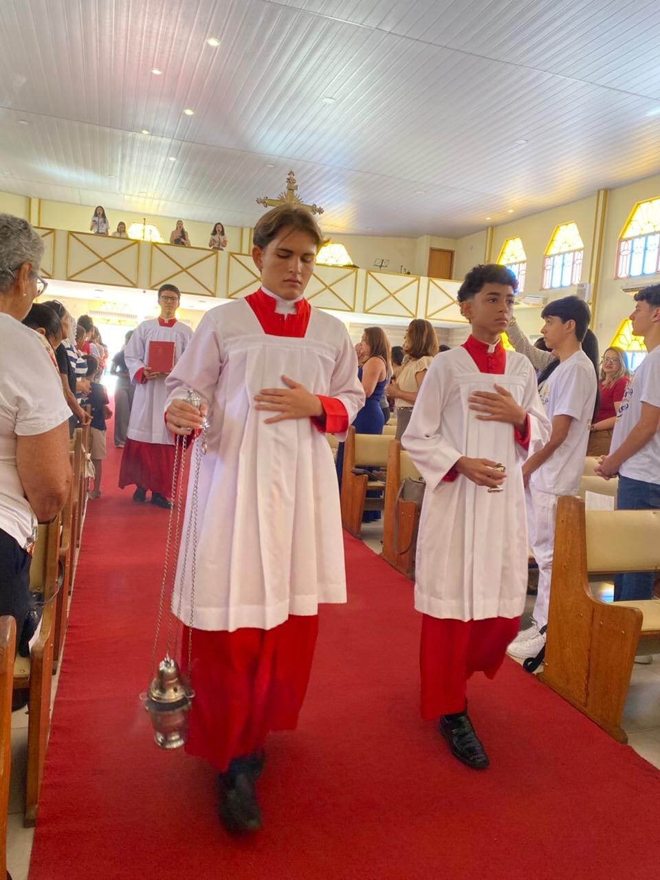 Post 5 by Paróquia Santa Luzia | Diocese de Petrolina on Instagram (carousel)