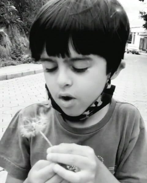 Post 9 by Enquanto meu filho dorme on Instagram (video)