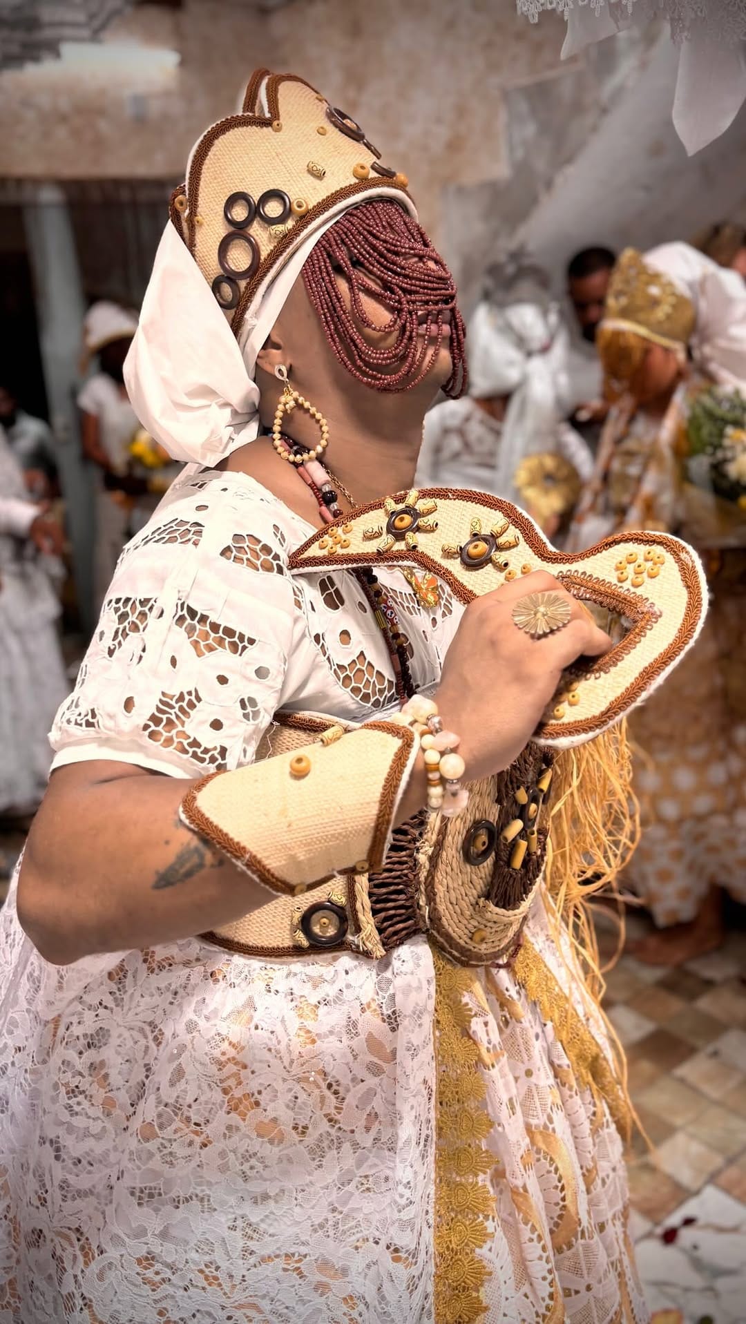 Post 2 by Ilê Asé Ibá Odé Omin Lewá - PALÁCIO DO PRINCIPE 🦚🏹💚💙🪞 on Instagram (video)