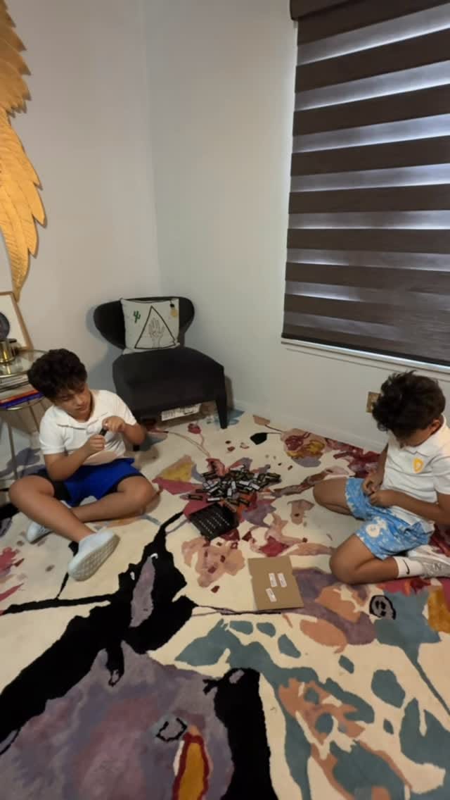 Post 2 by Claudia Cantu-Flores on Instagram (video)