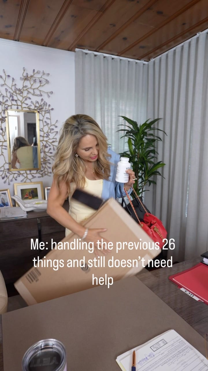 Post 3 by Claudia Cantu-Flores on Instagram (video)