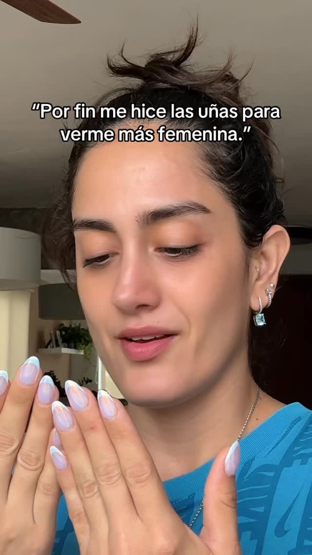 Post 4 by Fer Mamá de Tr3s on Instagram (video)