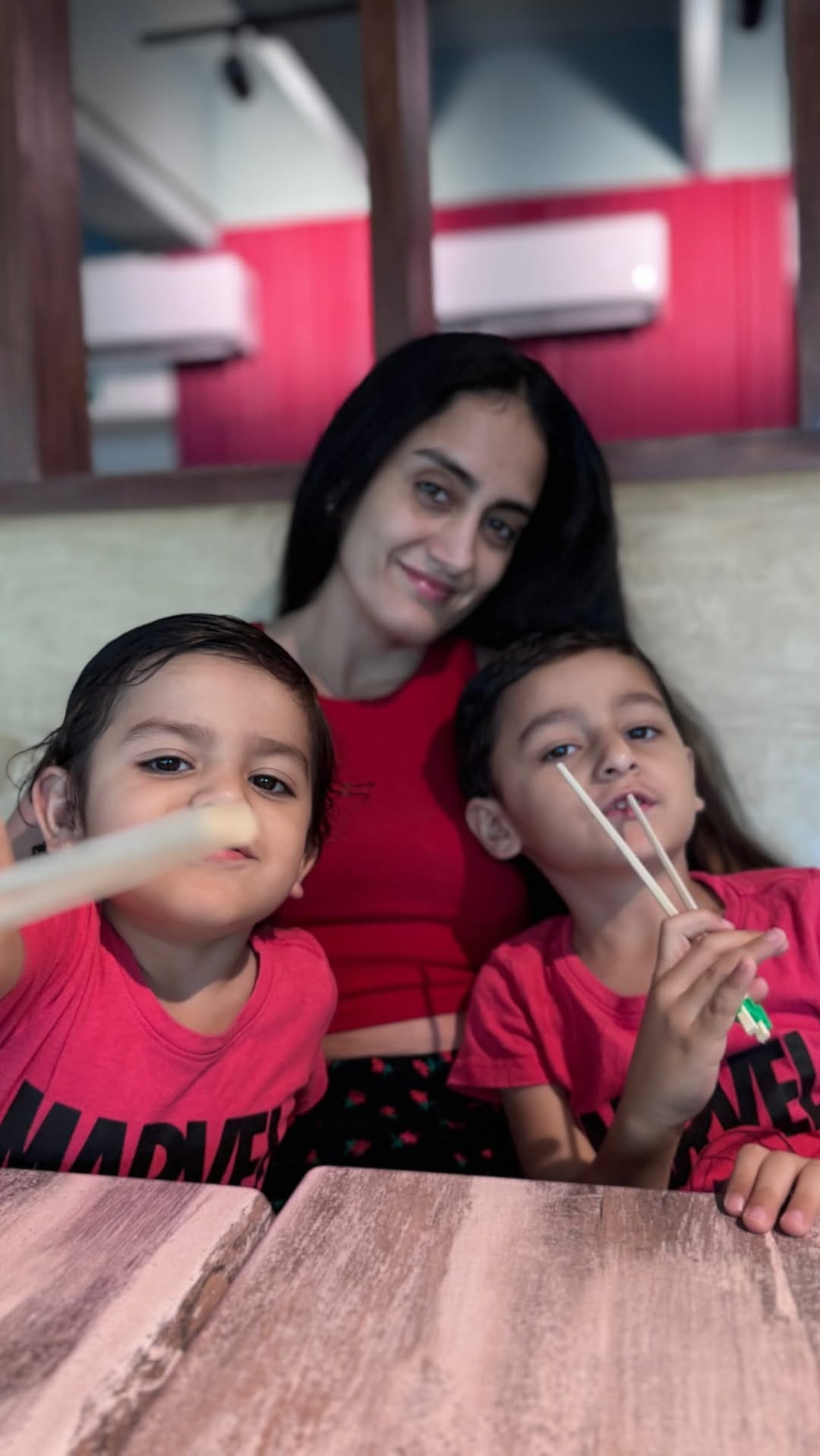 Post 6 by Fer Mamá de Tr3s on Instagram (video)