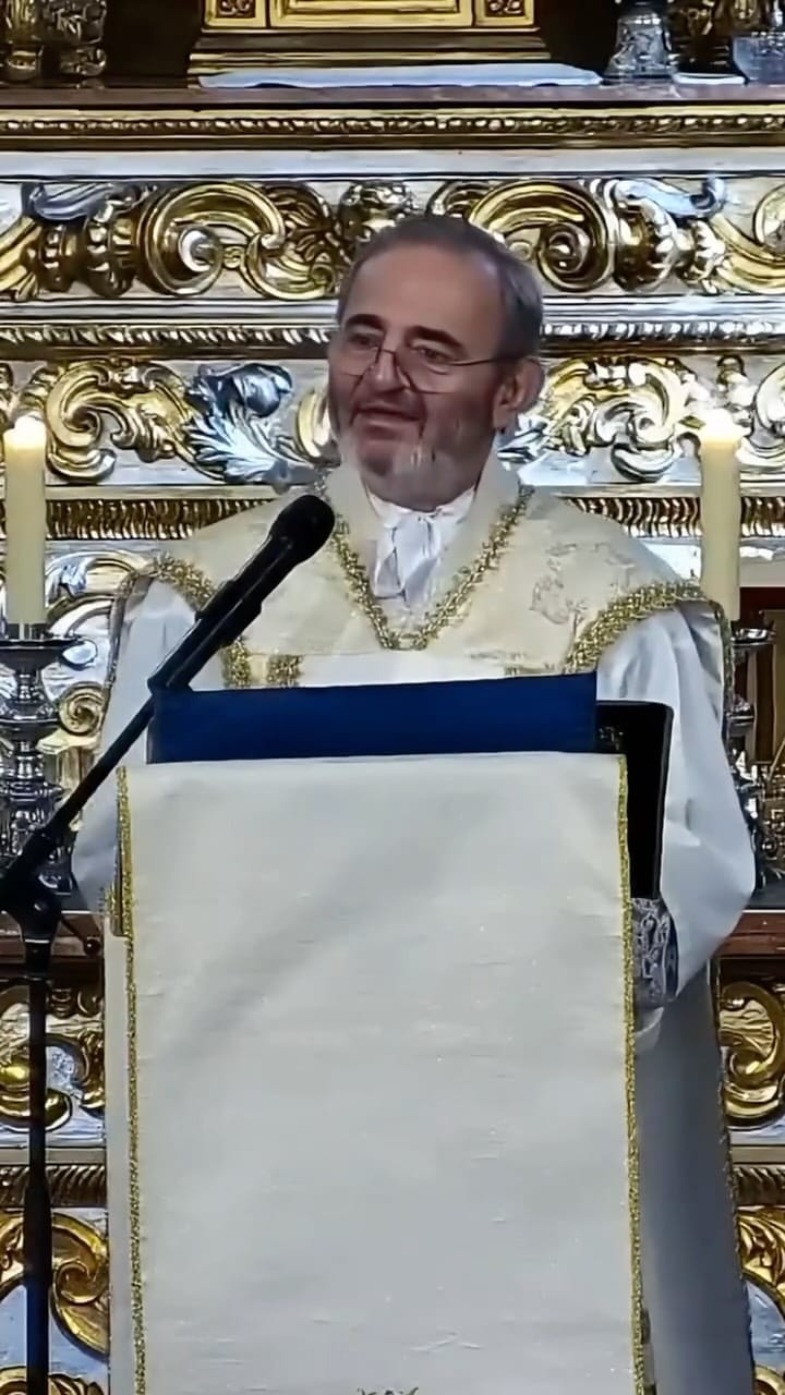 Post 7 by Paróquia Nossa Senhora do Brasil on Instagram (video)