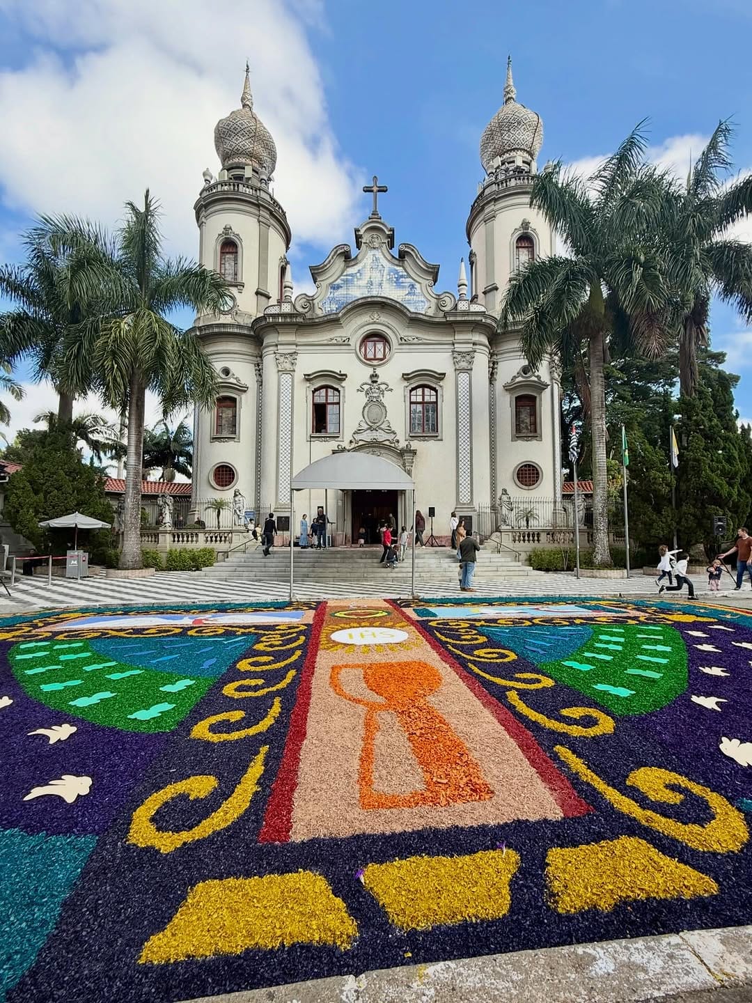 Post 8 by Paróquia Nossa Senhora do Brasil on Instagram (carousel)