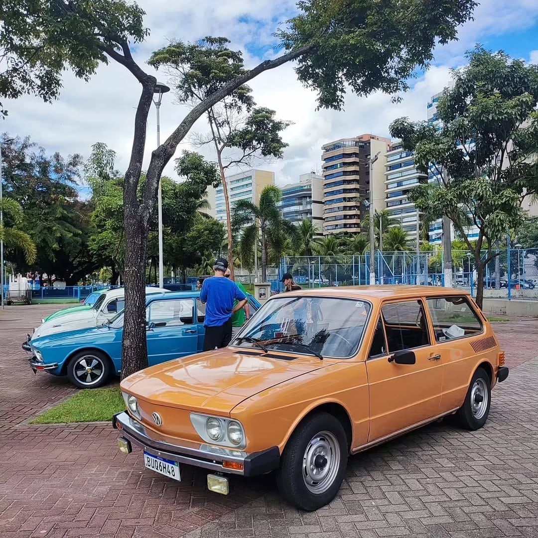 Post 2 by Amigos do Volks on Instagram (carousel)