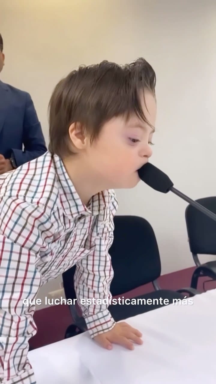 Post 10 by Karina Zárate on Instagram (video)