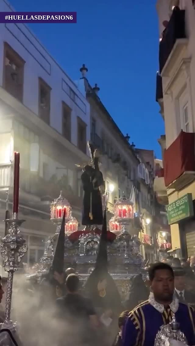 Post 8 by Hermandad de Pasión on Instagram (video)