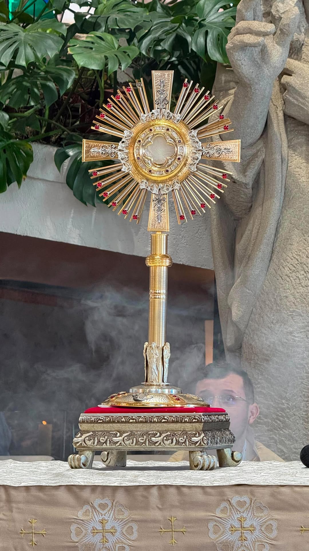 Post 5 by Santuário Arquidiocesano Nossa Senhora de Fátima on Instagram (video)