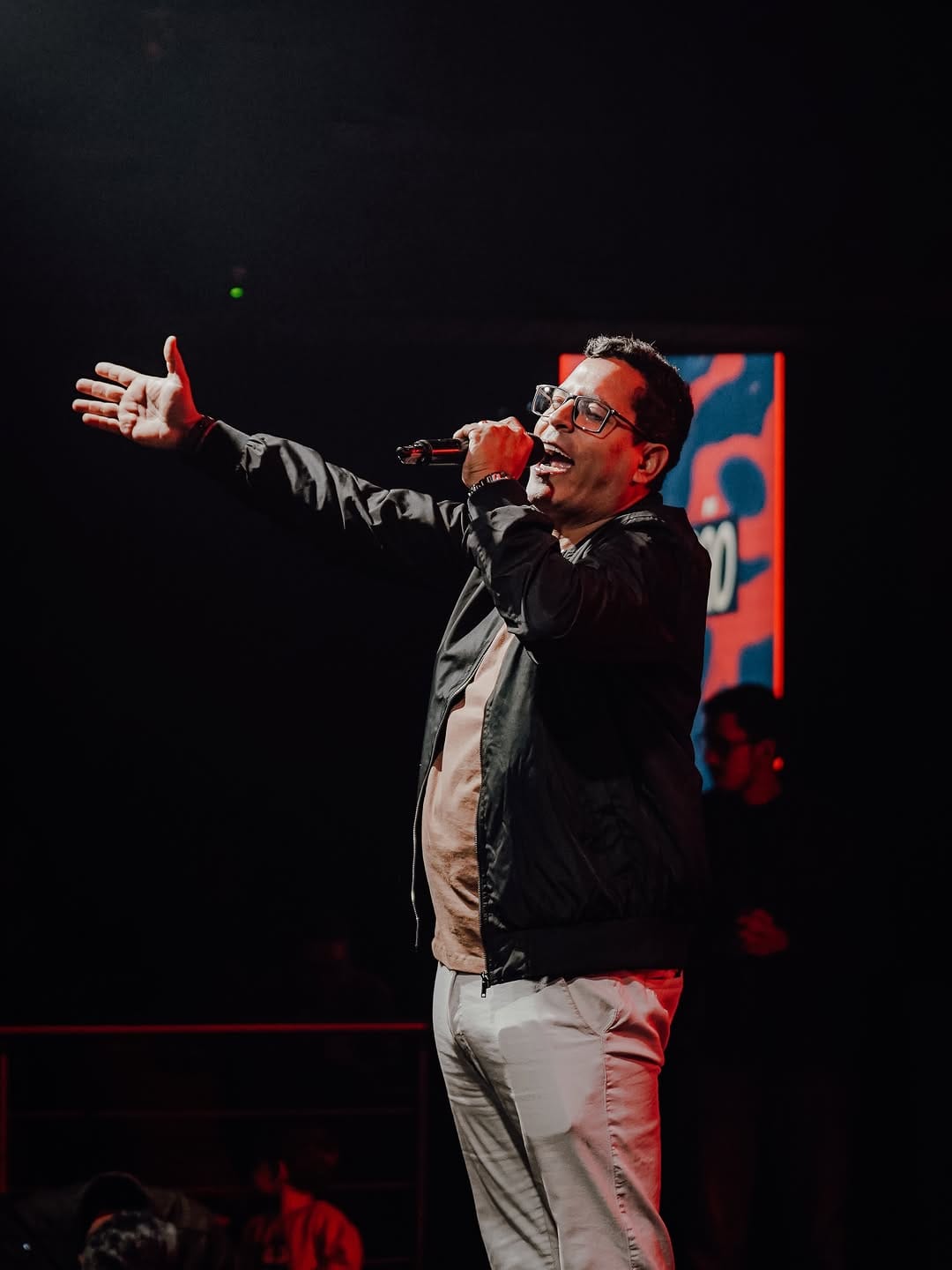 Post 4 by Igreja Família da Fé on Instagram (carousel)