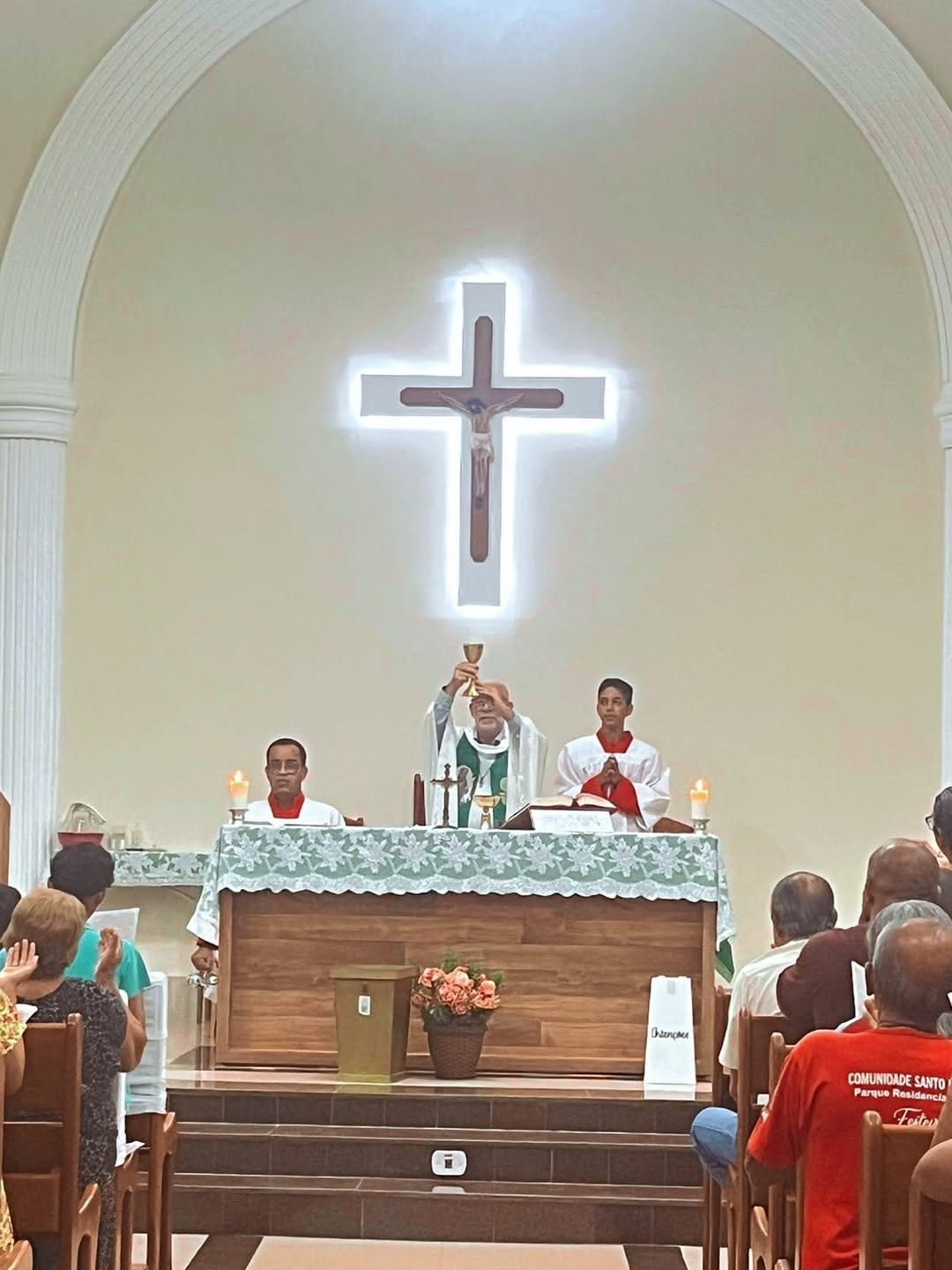 Post 7 by Arquidiocese de Cuiabá on Instagram (carousel)