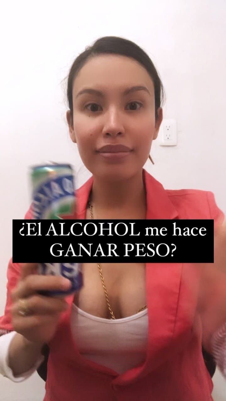 Post 8 by Nutrióloga Connie Peña on Instagram (video)