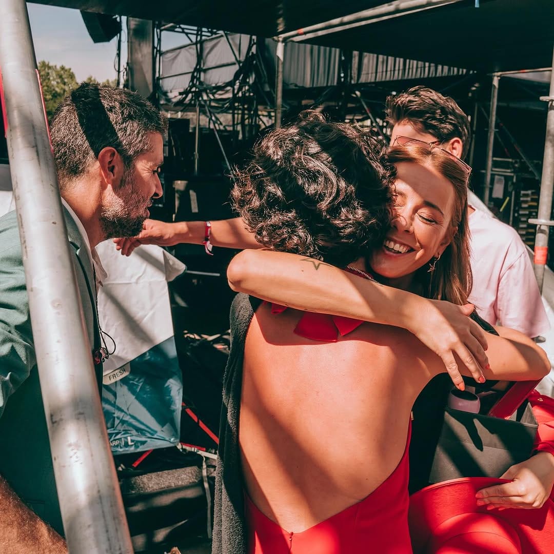 Post 6 by Lola Escobedo on Instagram (carousel)