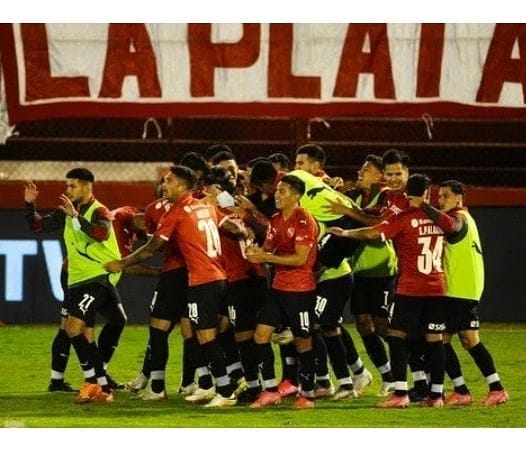 Post 2 by Independiente Paraná on Instagram (image)