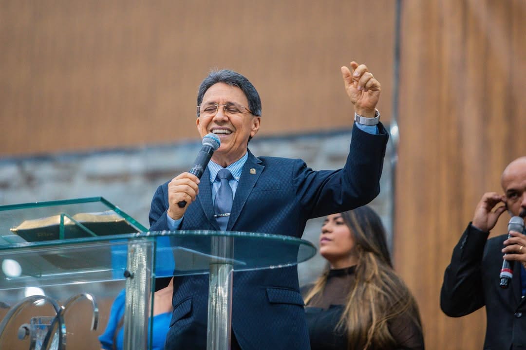Post 10 by MINISTÉRIO CANAÃ SEDE on Instagram (carousel)