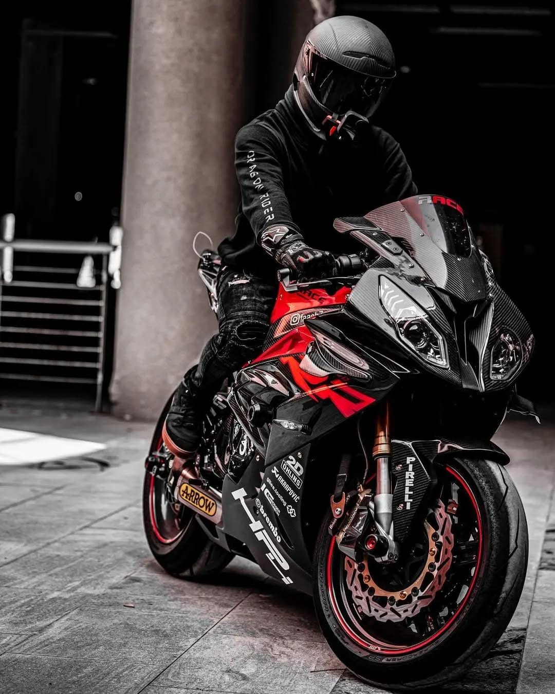 Post 4 by Official Encontros on Instagram (image)