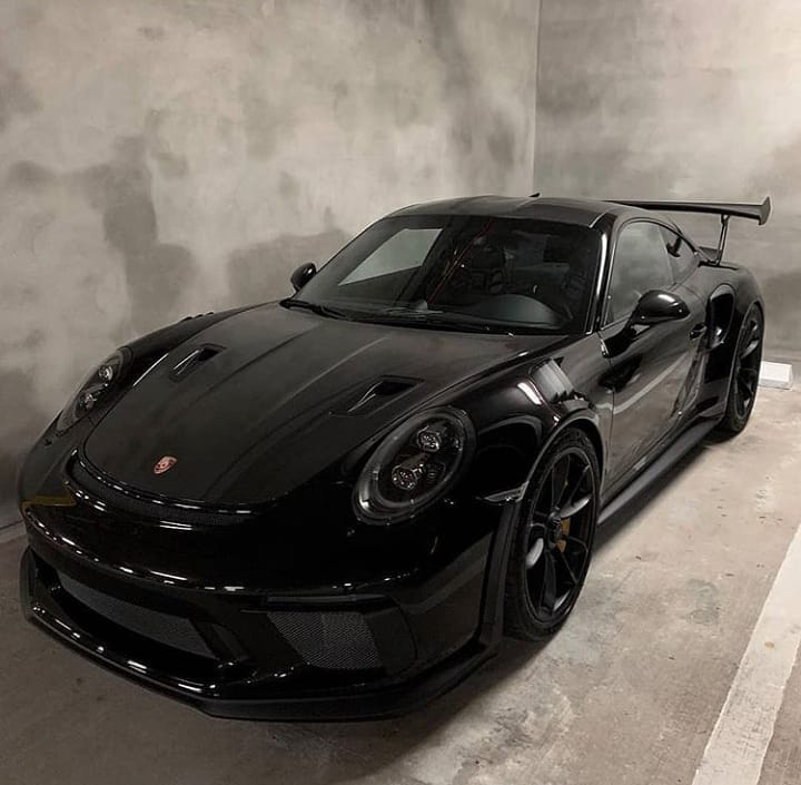 Post 9 by Point Das Naves on Instagram (image)