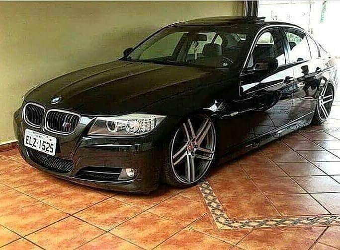 Post 10 by Point Das Naves on Instagram (image)