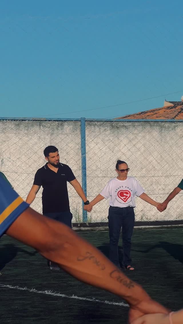 Post 4 by Associação Amor on Instagram (video)