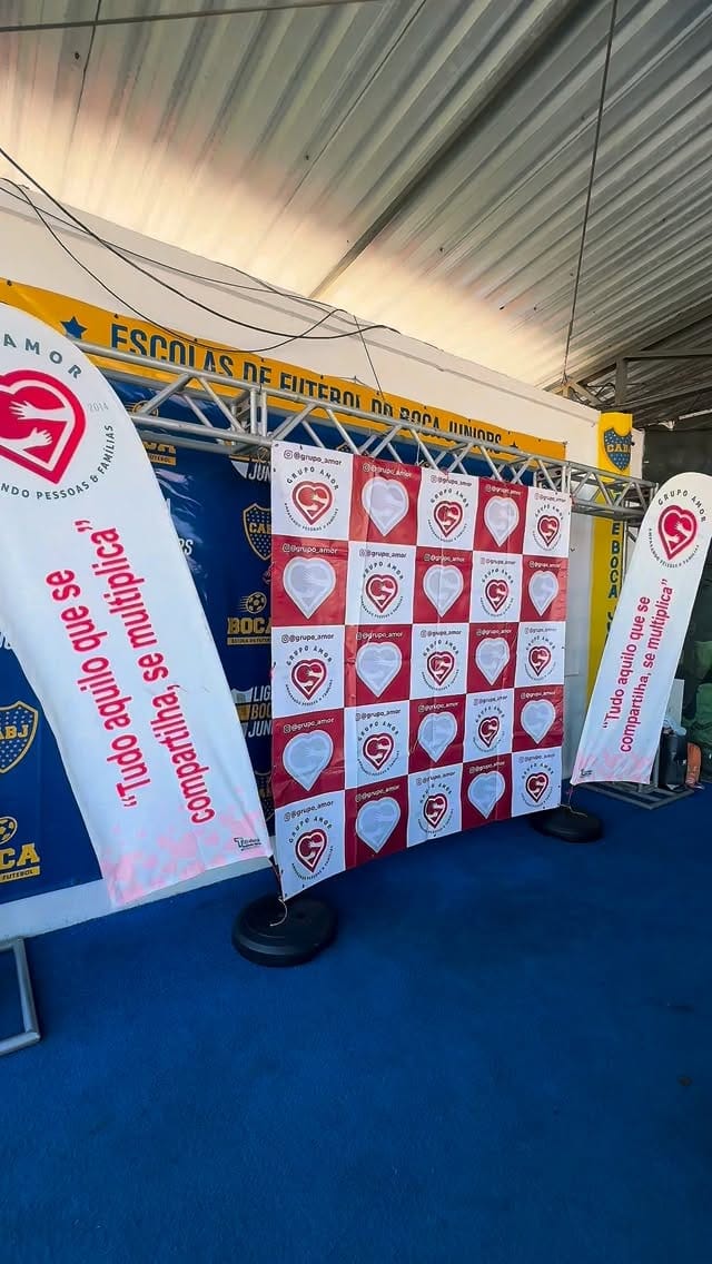 Post 3 by Associação Amor on Instagram (video)